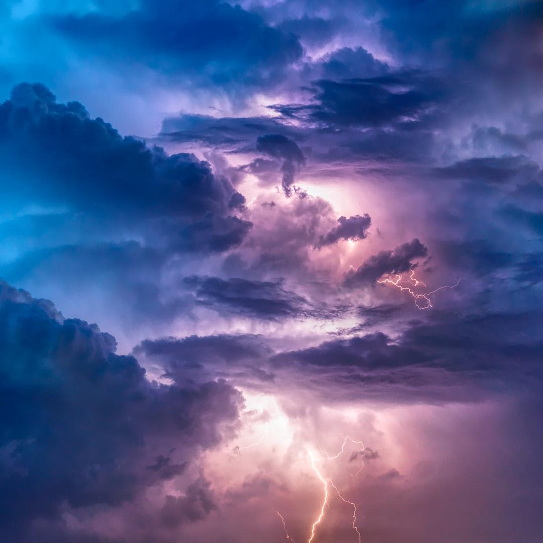 clouds with thunder digital wallpaper